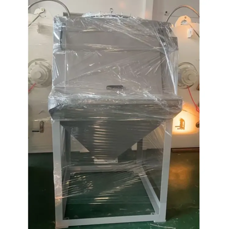 Estação de despejo de material auxiliar em pó